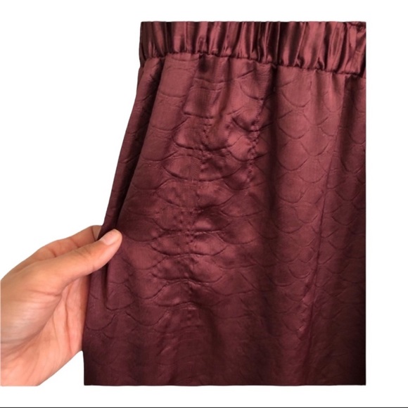 sea new york maroon simone snake satin midi dress - Picture 4 of 13